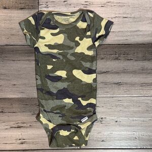 NWOT Gerber Camo Short-Sleeve One-Piece in Green and Tan